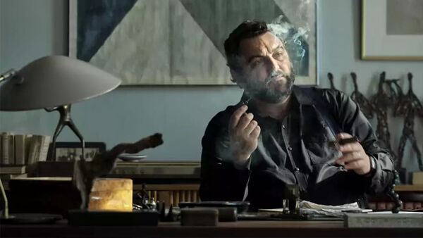 Poster phim Bạch Khuyển