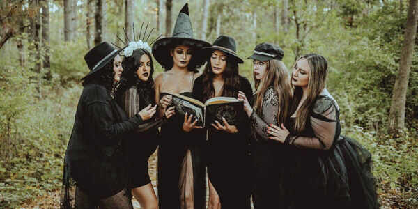 Poster phim Coven