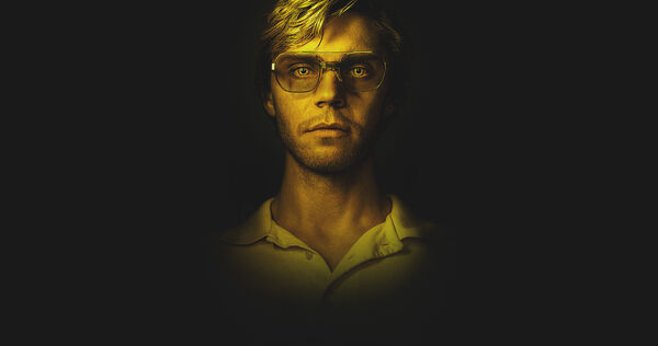 Poster phim DAHMER – Quái vật: Câu chuyện về Jeffrey Dahmer