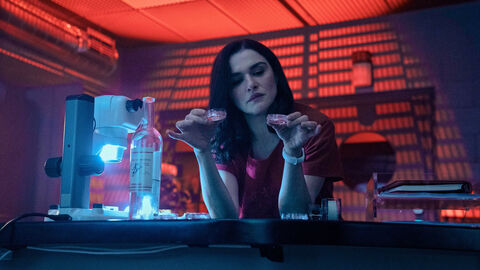 Hình ảnh tập 1 Dead Ringers