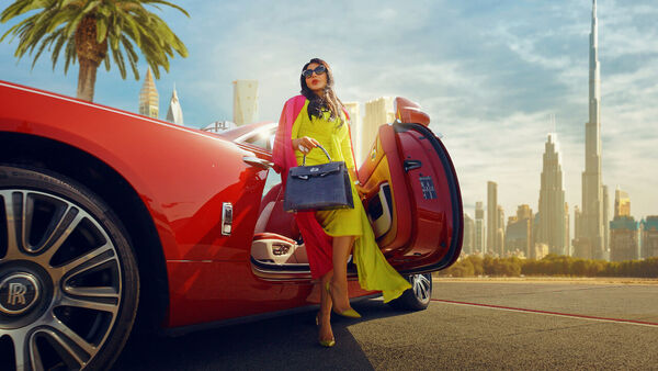 Poster phim Dubai xa hoa