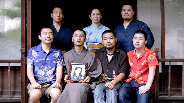 Poster phim Gia đình trọn vẹn