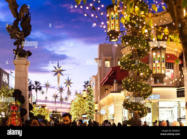 Poster phim Giáng Sinh Ở Beverly Hills