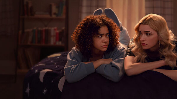 Poster phim Ginny & Georgia (Phần 3)