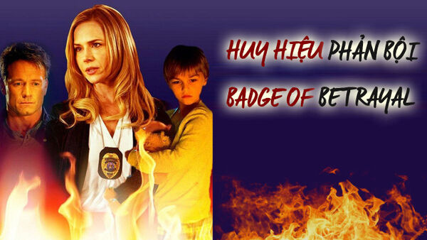 Poster phim Huy Hiệu Phản Bội