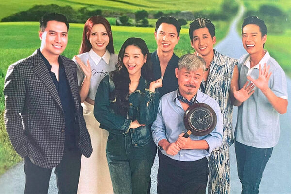 Poster phim Những Nẻo Đường Gần Xa