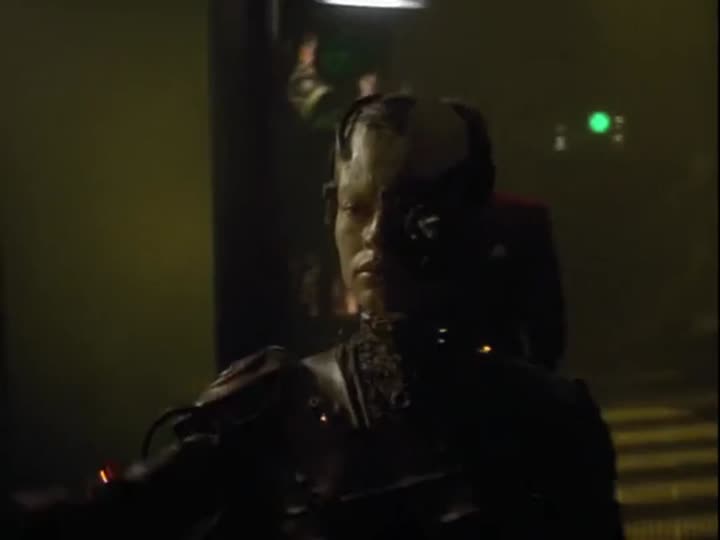 Tập 1 phim Star Trek: Voyager (Phần 4)
