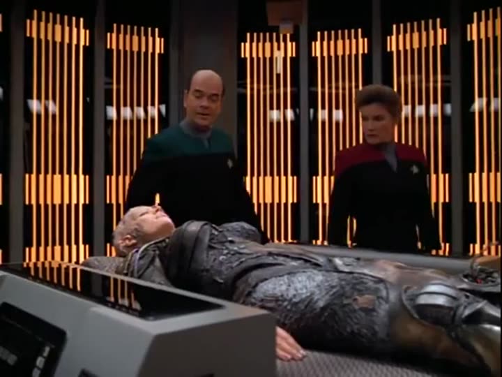 Tập 2 phim Star Trek: Voyager (Phần 4)